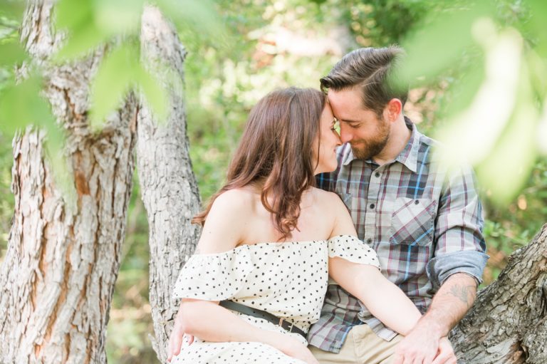 outdoor-engagment-session-ideas-austin