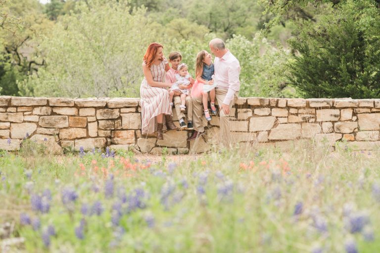 kids-smile-at-parents-dripping-springs-family-photography