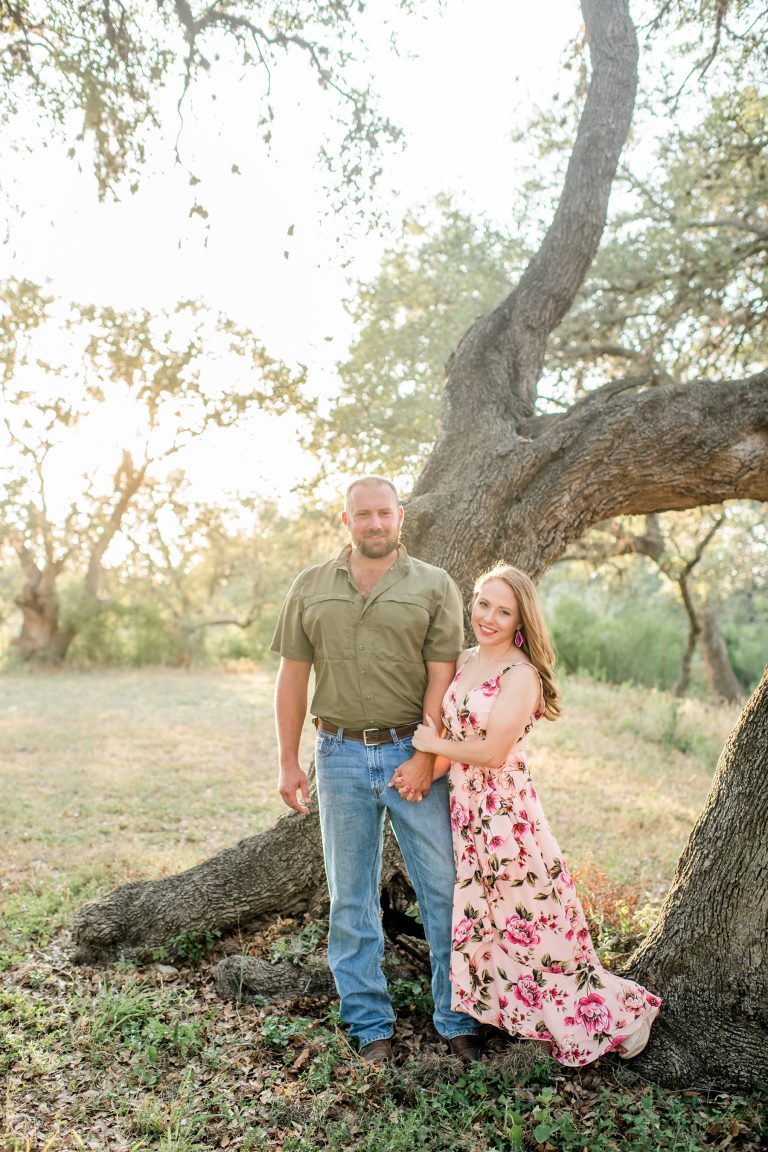 oak-trees-texas-hill-country-wedding-photography