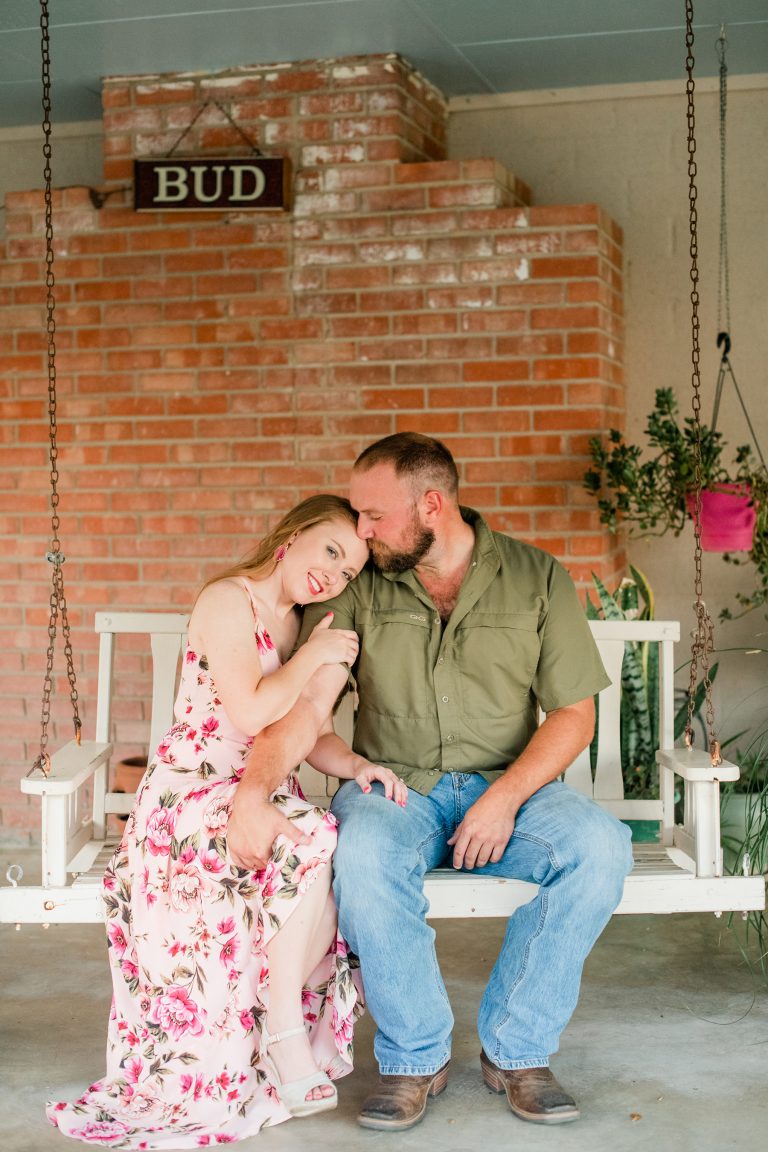 porch-swing-engagement-photography-texas