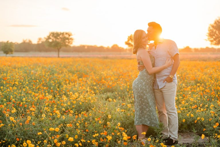 flower-fields-central-texas-engaged