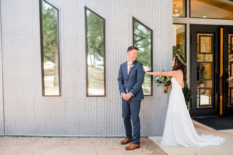 first-look-austin-wedding-photographer-dripping-springs