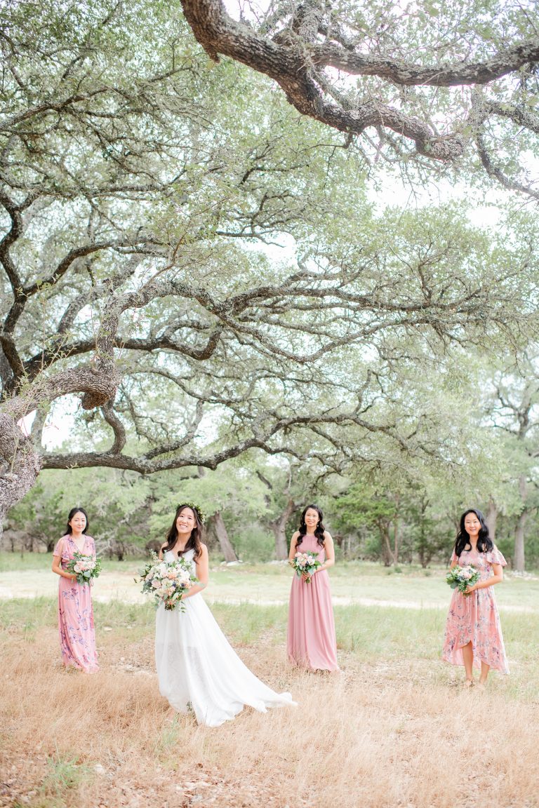 prima-vista-bridemaids-pink-modern-floral-spring-look