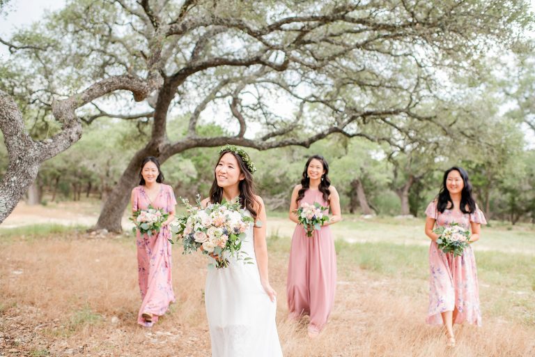 bridesmaids-hill-country-wedding-venues-photography