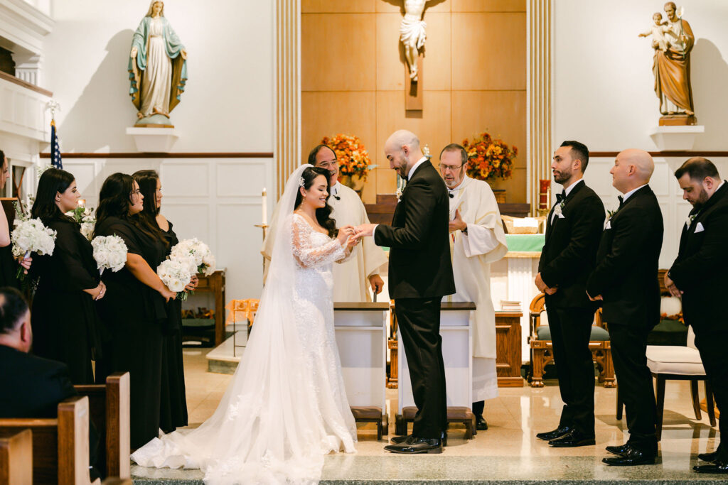 Catholic-ceremony-austin-weddings