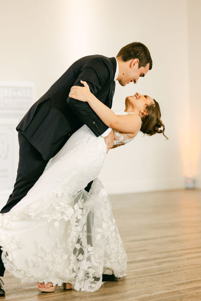 Dance-dip-Austin-wedding-photographer