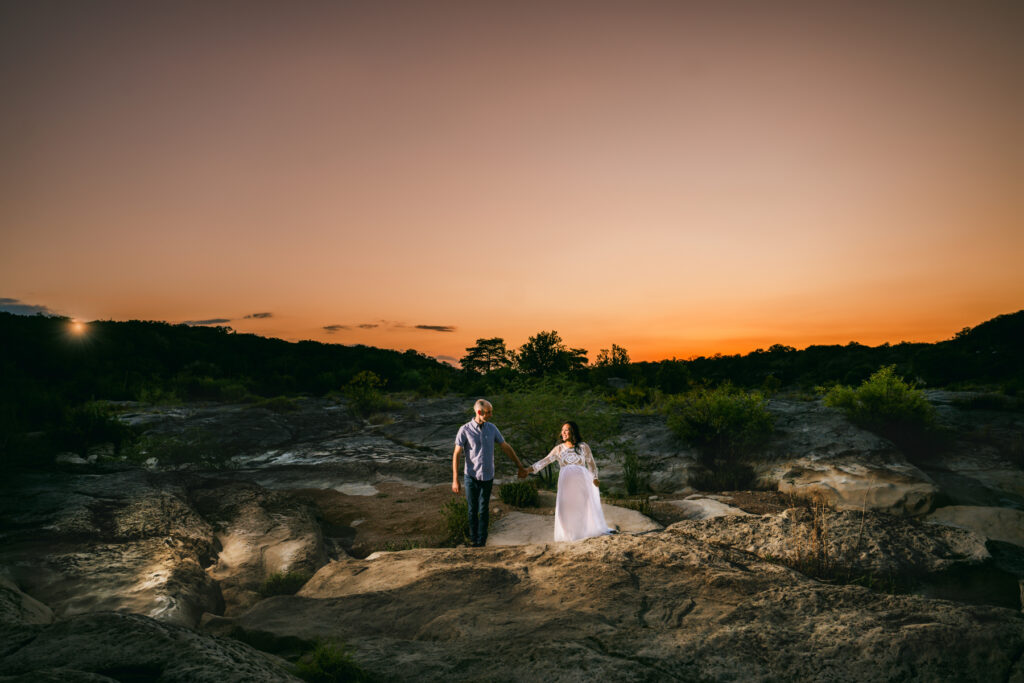 night-photography-dripping-springs-maternity-unique-photography