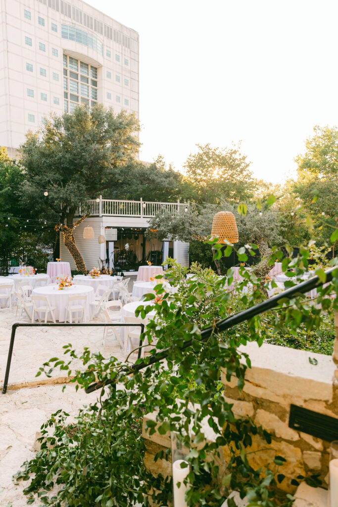 greenery-details-the allan-house-downtown-austin-weddings